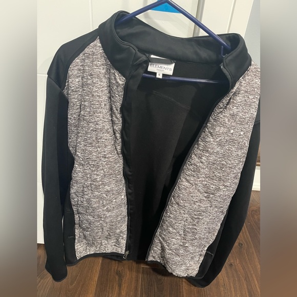 New men hoodie. - Picture 1 of 3